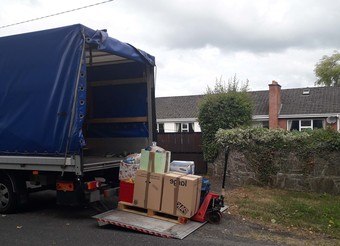 Man and van Bielefeld