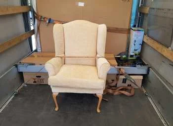 Single furniture moving